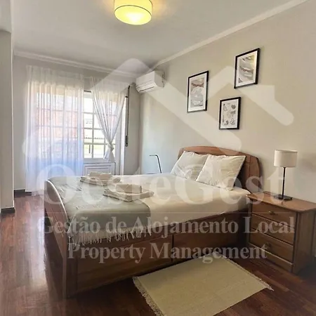 Apartment Weisser Balkone